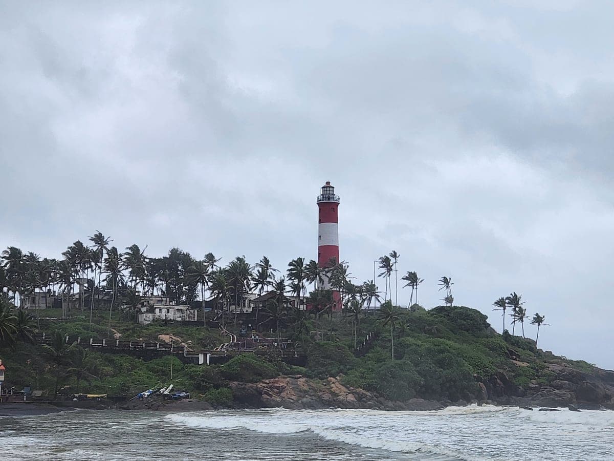 Kovalam, Kerala — The lighthouse beach at the end of the road south.